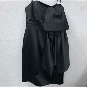 ABS Allen Schwartz Black Strapless Cocktai…
